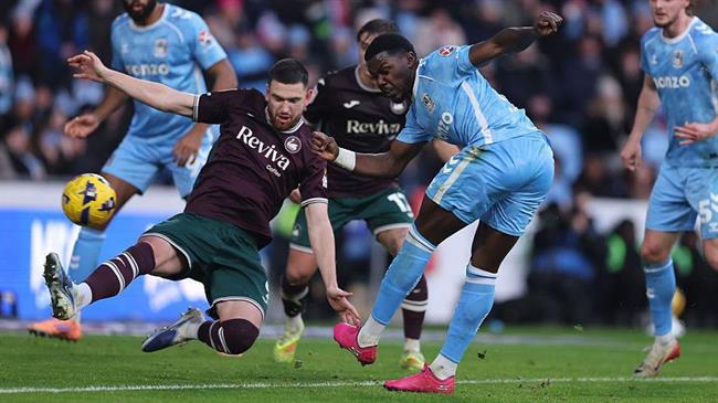 Championship: Coventry vs Ipswich 1h ngày 30/12 2 Soikeo